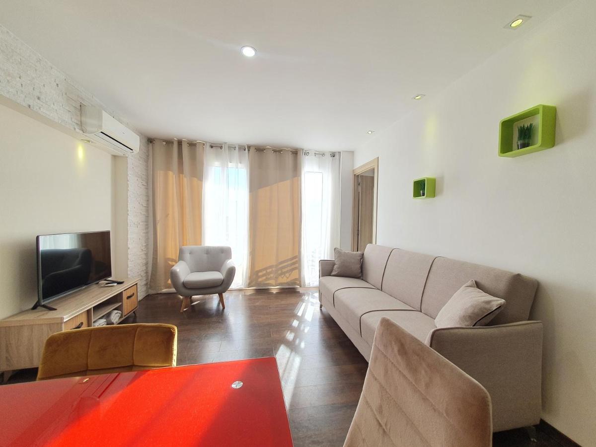 Piso Familiar Salou Apartment Exterior photo